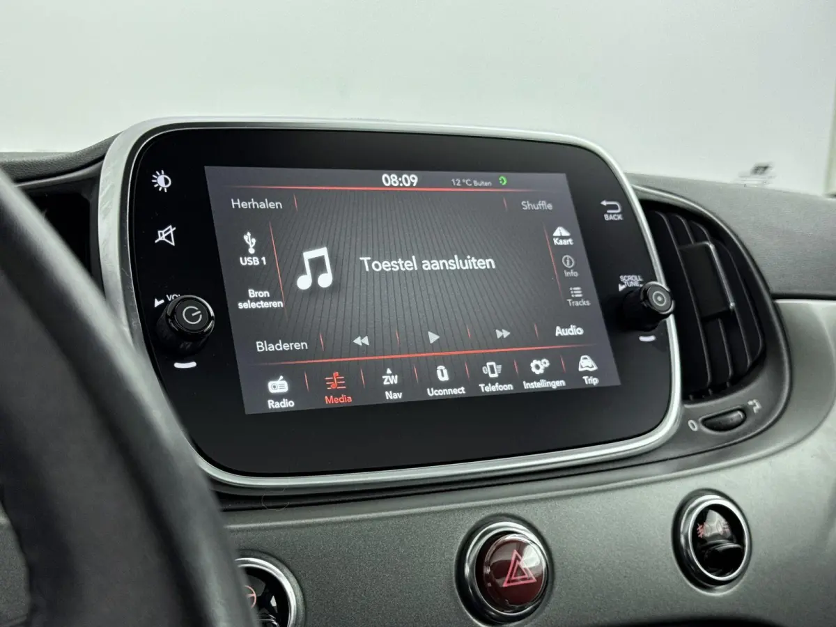 1.0 Hybrid Rockstar | PANO | Cruise Control | Airco | DAB | Bluetooth |