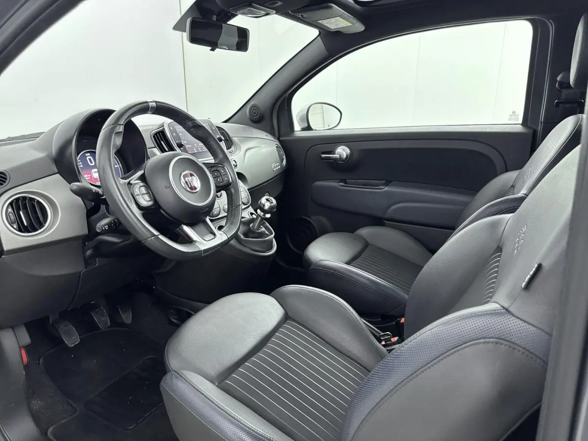 1.0 Hybrid Rockstar | PANO | Cruise Control | Airco | DAB | Bluetooth |