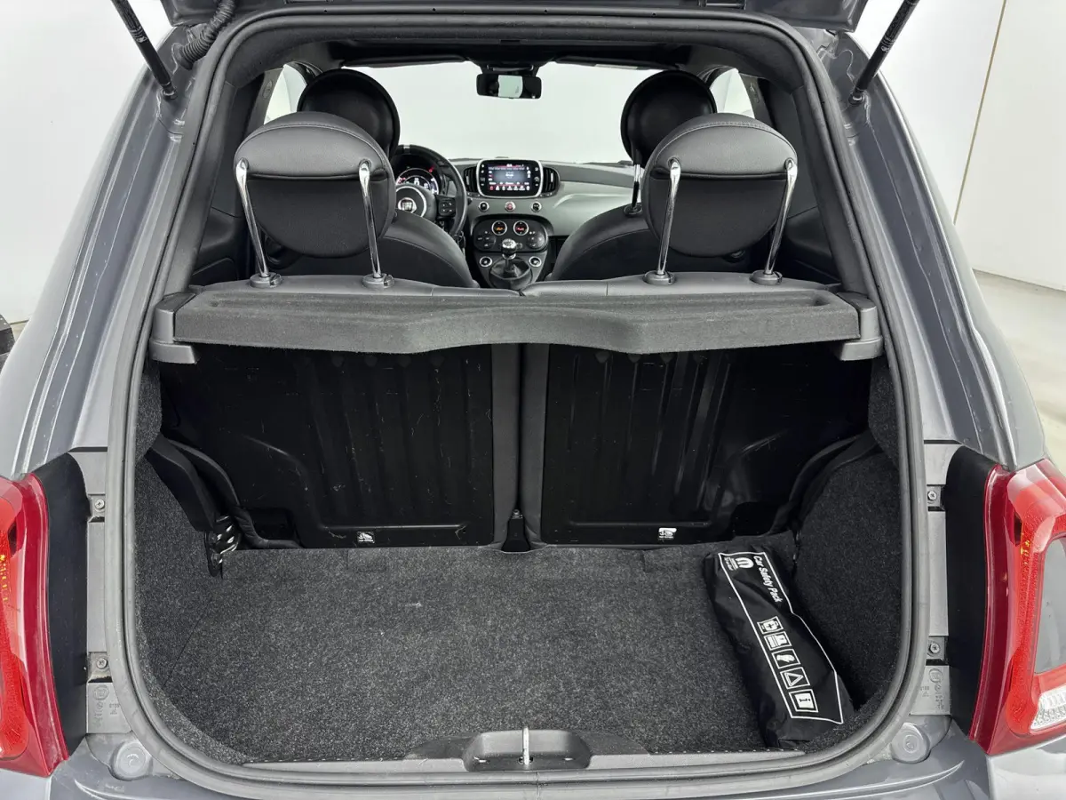 1.0 Hybrid Rockstar | PANO | Cruise Control | Airco | DAB | Bluetooth |