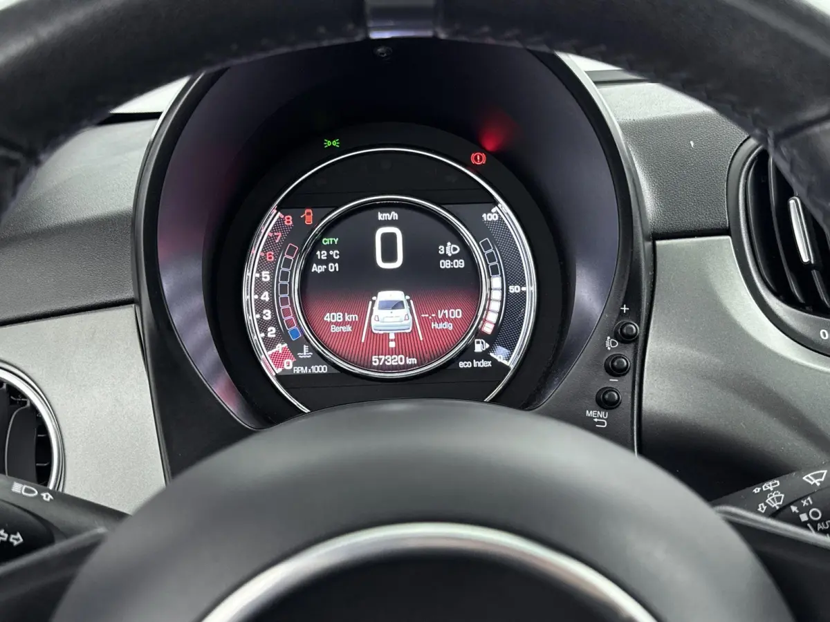 1.0 Hybrid Rockstar | PANO | Cruise Control | Airco | DAB | Bluetooth |