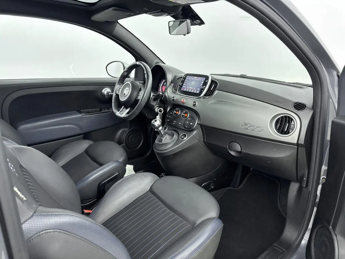 1.0 Hybrid Rockstar | PANO | Cruise Control | Airco | DAB | Bluetooth |
