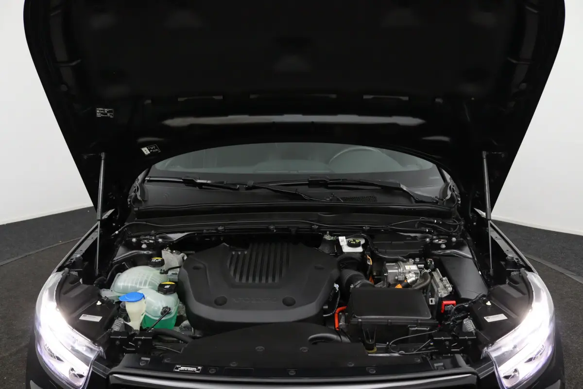 T5 R-Design | 360 Camera | Harman/Kardon | Stoelverwarming | Adaptive LED | Adaptive Cruise | BLIS