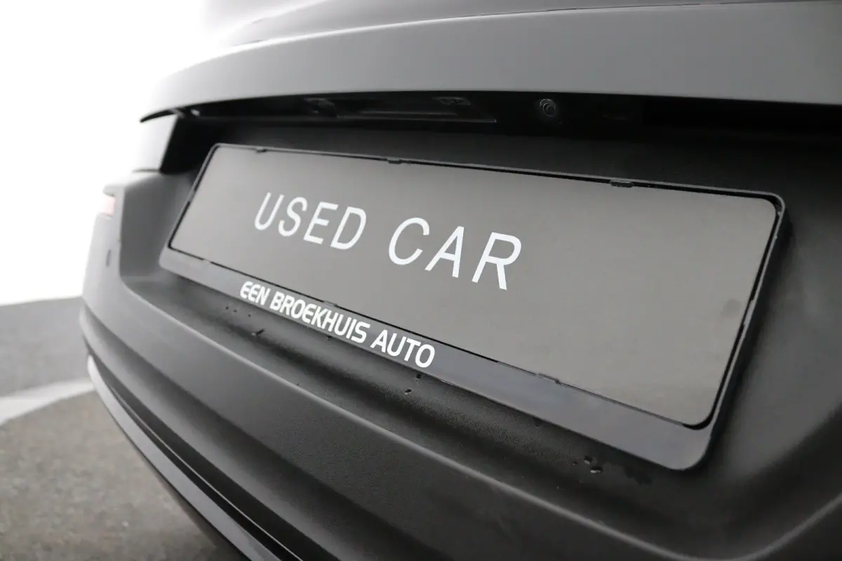 T5 R-Design | 360 Camera | Harman/Kardon | Stoelverwarming | Adaptive LED | Adaptive Cruise | BLIS