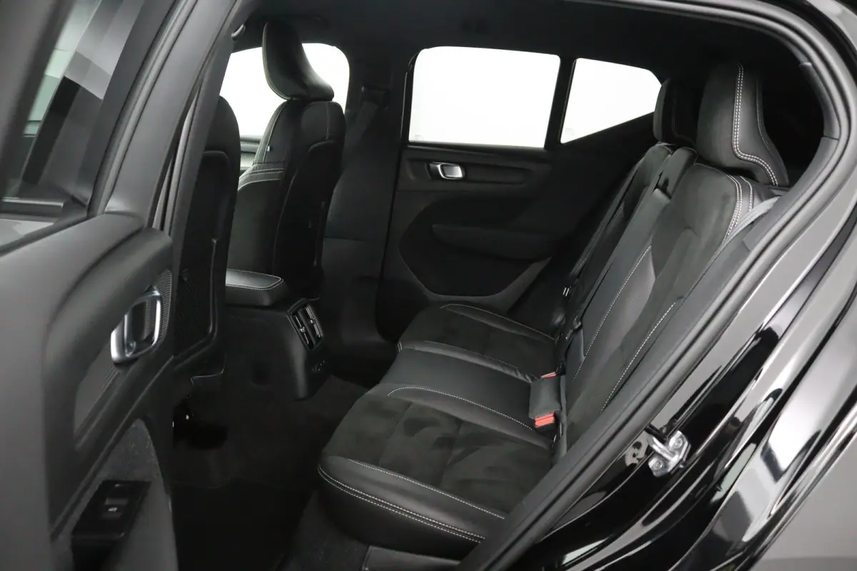 T5 R-Design | 360 Camera | Harman/Kardon | Stoelverwarming | Adaptive LED | Adaptive Cruise | BLIS