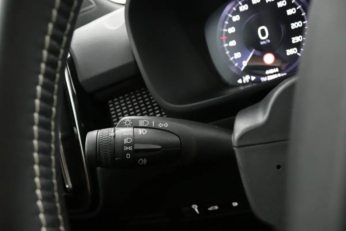 T5 R-Design | 360 Camera | Harman/Kardon | Stoelverwarming | Adaptive LED | Adaptive Cruise | BLIS