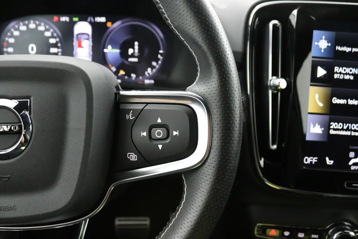 T5 R-Design | 360 Camera | Harman/Kardon | Stoelverwarming | Adaptive LED | Adaptive Cruise | BLIS
