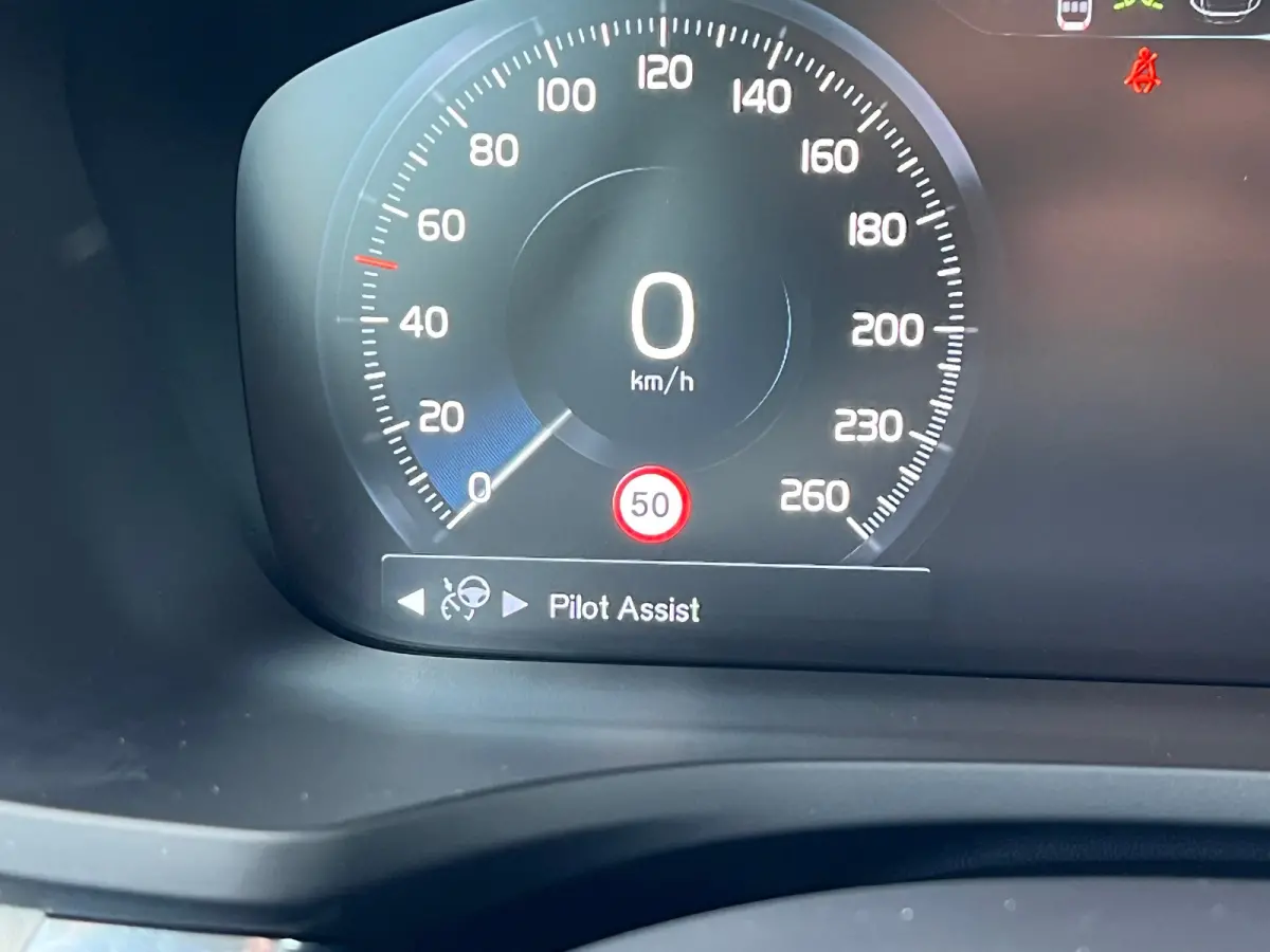 T6 Recharge AWD Inscription | Long Range | Stoel en stuurwielverwarming | Camera | Adaptieve cruise control | Voorruitverwarming |