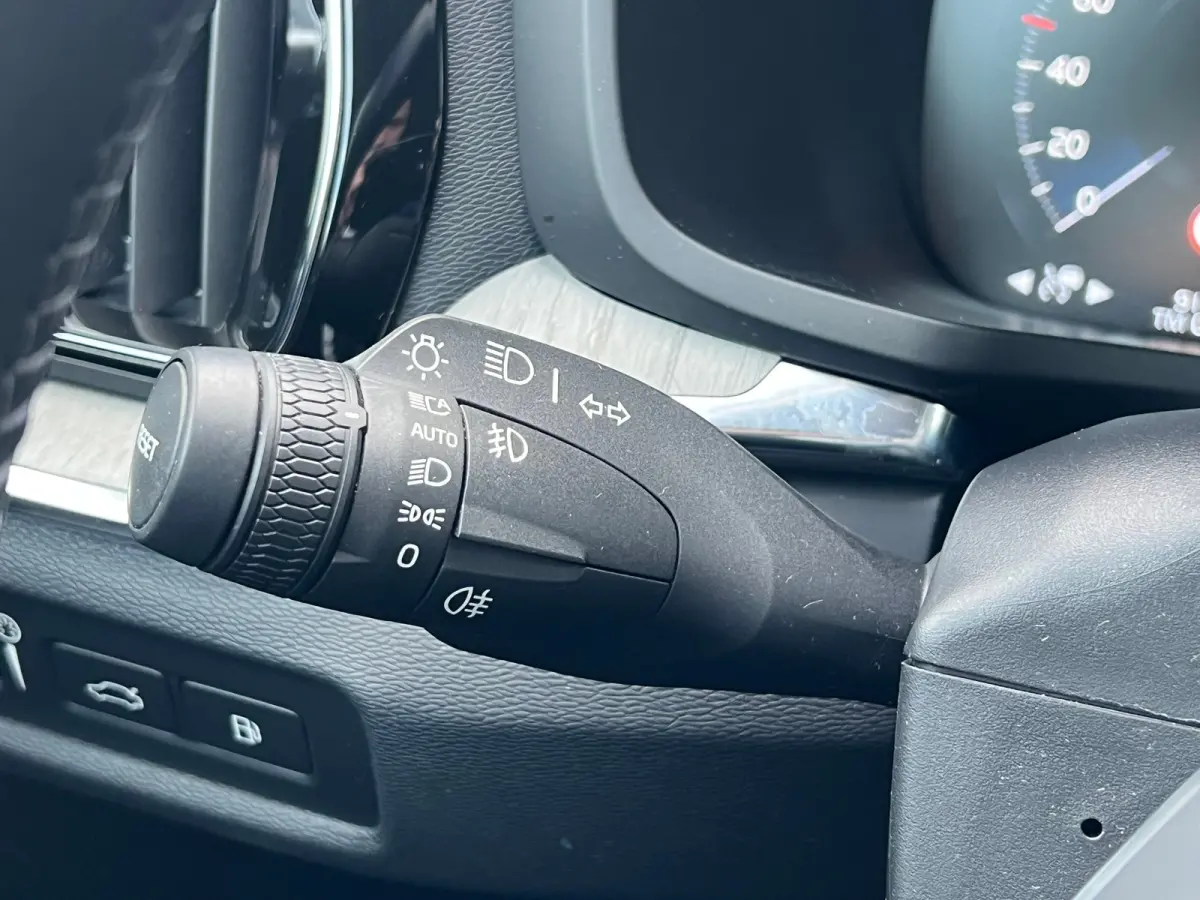 T6 Recharge AWD Inscription | Long Range | Stoel en stuurwielverwarming | Camera | Adaptieve cruise control | Voorruitverwarming |