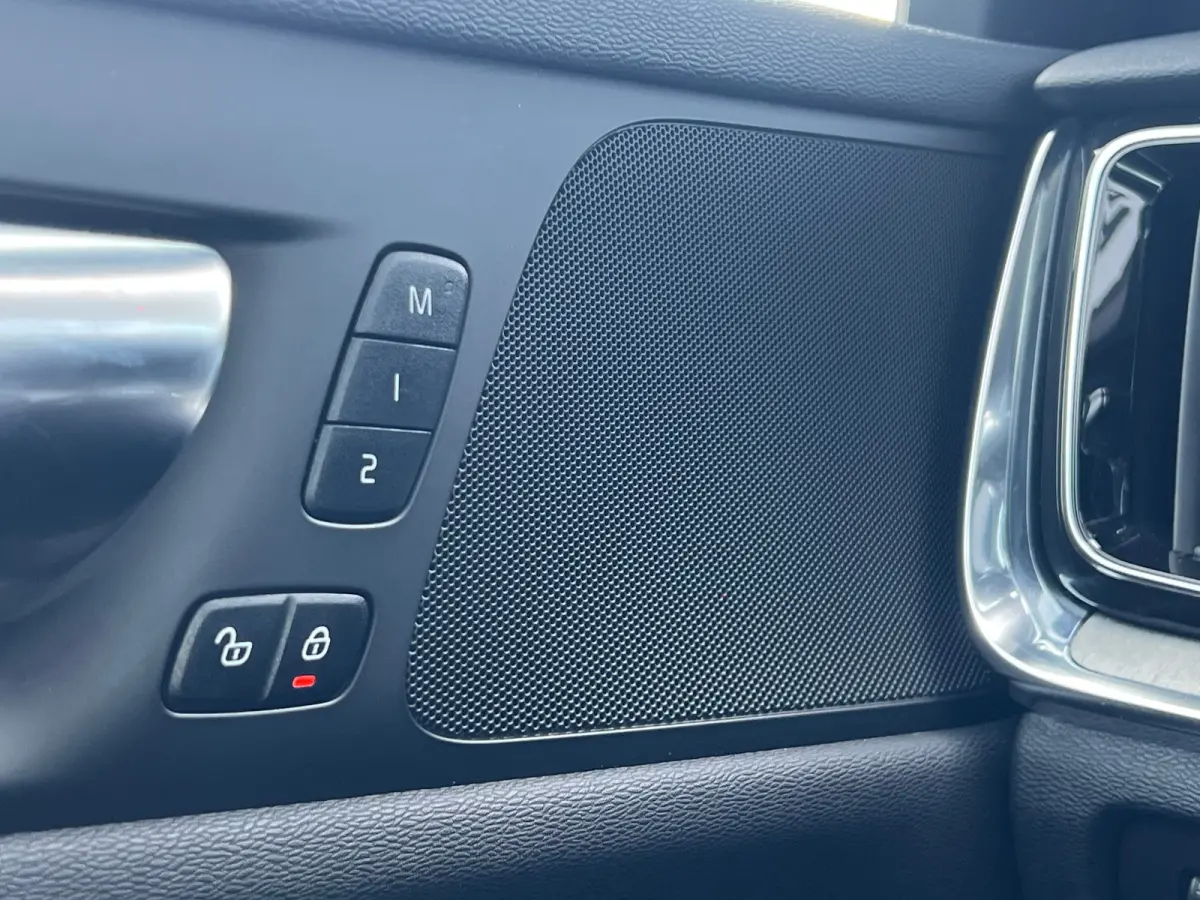 T6 Recharge AWD Inscription | Long Range | Stoel en stuurwielverwarming | Camera | Adaptieve cruise control | Voorruitverwarming |