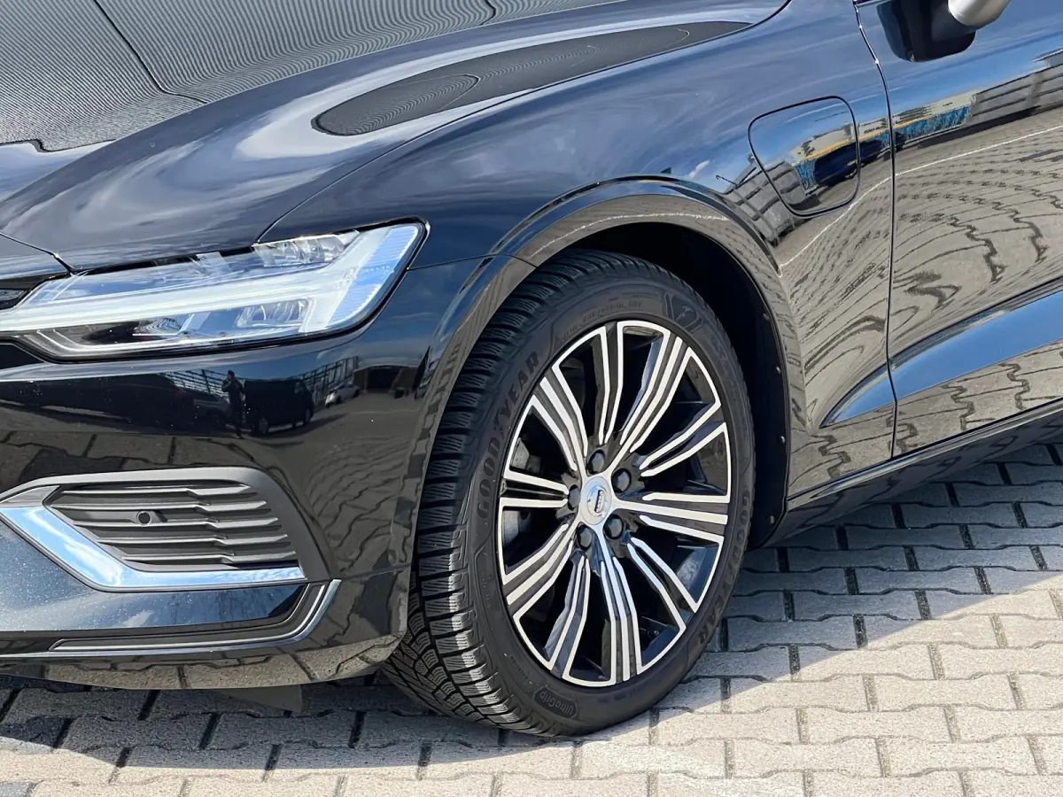 T6 Recharge AWD Inscription | Long Range | Stoel en stuurwielverwarming | Camera | Adaptieve cruise control | Voorruitverwarming |