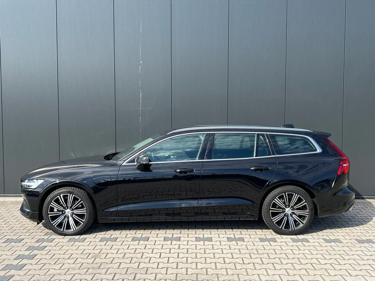 T6 Recharge AWD Inscription | Long Range | Stoel en stuurwielverwarming | Camera | Adaptieve cruise control | Voorruitverwarming |