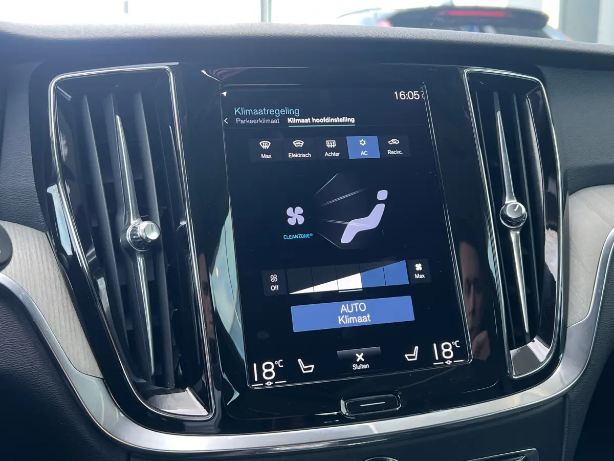 T6 Recharge AWD Inscription | Long Range | Stoel en stuurwielverwarming | Camera | Adaptieve cruise control | Voorruitverwarming |