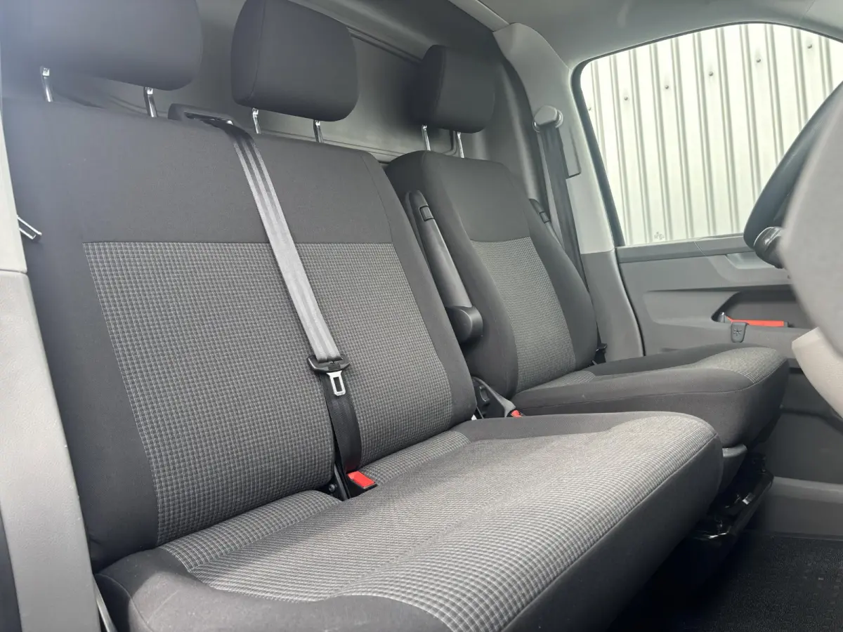 2.0 TDI L1H1*A/C*3-PERS*CRUISE*HAAK*BLUETOOTH*