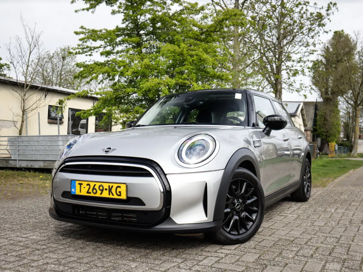 Mini 1.5 Camden Edition 1e-Eig. & Dealer-Onderh. BOVAG-Garantie. NL-Auto.
