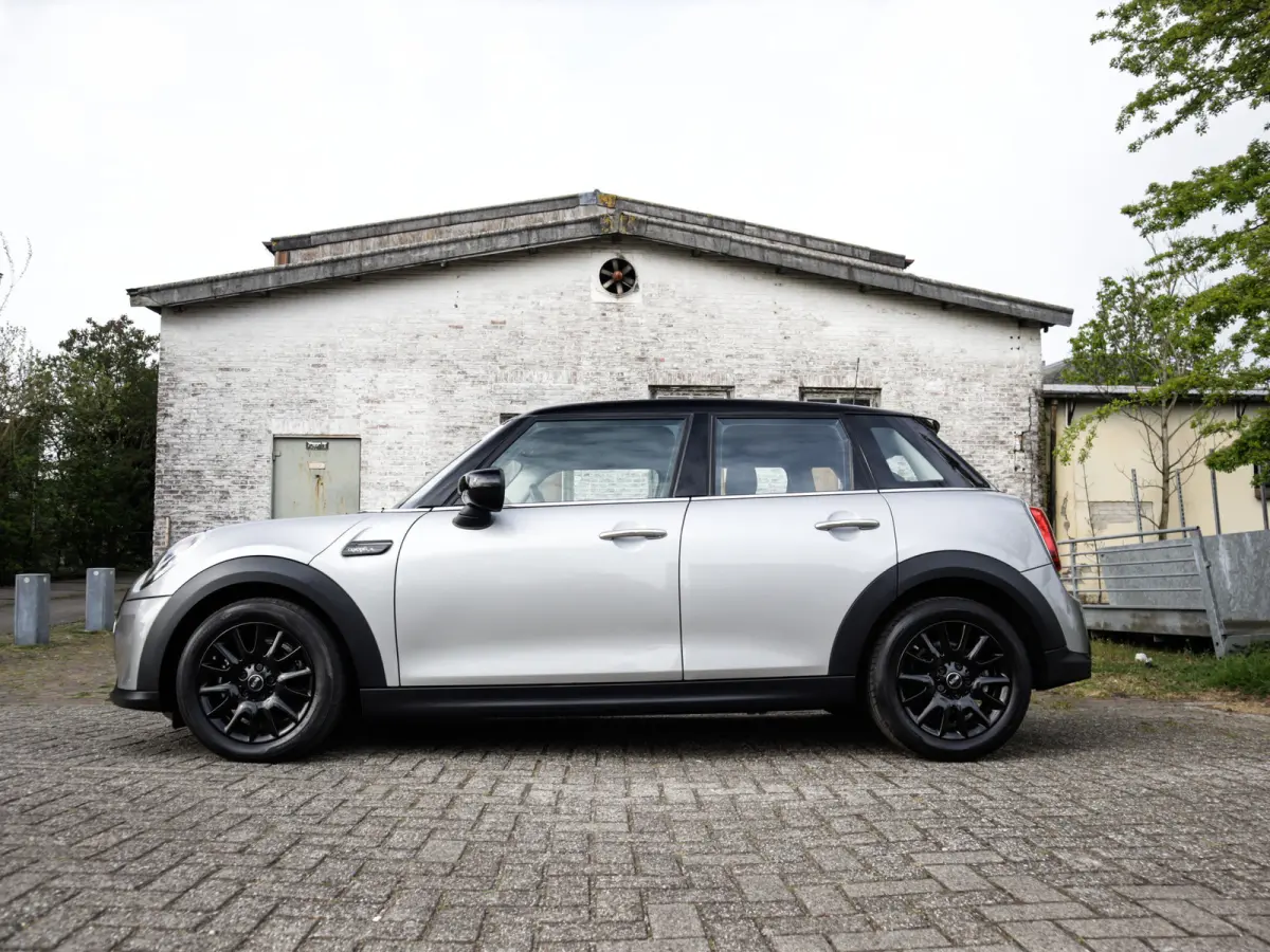 Mini 1.5 Camden Edition 1e-Eig. & Dealer-Onderh. BOVAG-Garantie. NL-Auto.