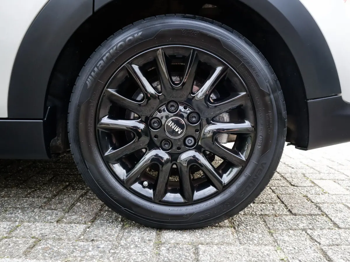 Mini 1.5 Camden Edition 1e-Eig. & Dealer-Onderh. BOVAG-Garantie. NL-Auto.