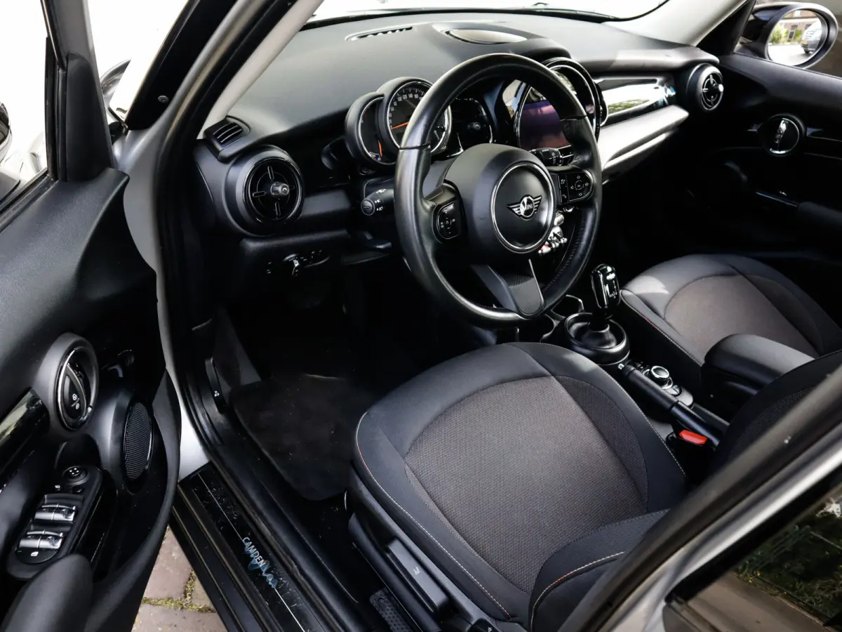Mini 1.5 Camden Edition 1e-Eig. & Dealer-Onderh. BOVAG-Garantie. NL-Auto.