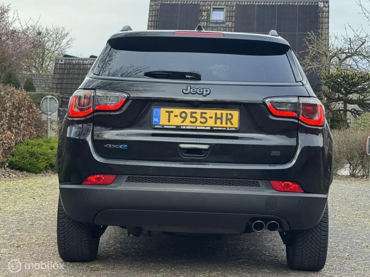 4xe 240 Plug-in Hybrid S/VOLLE OPTIES