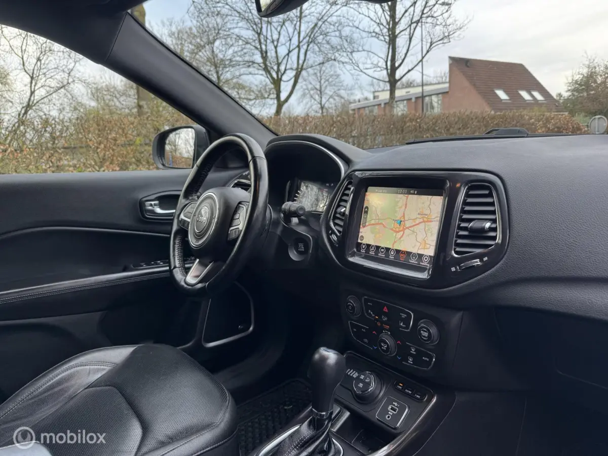 4xe 240 Plug-in Hybrid S/VOLLE OPTIES