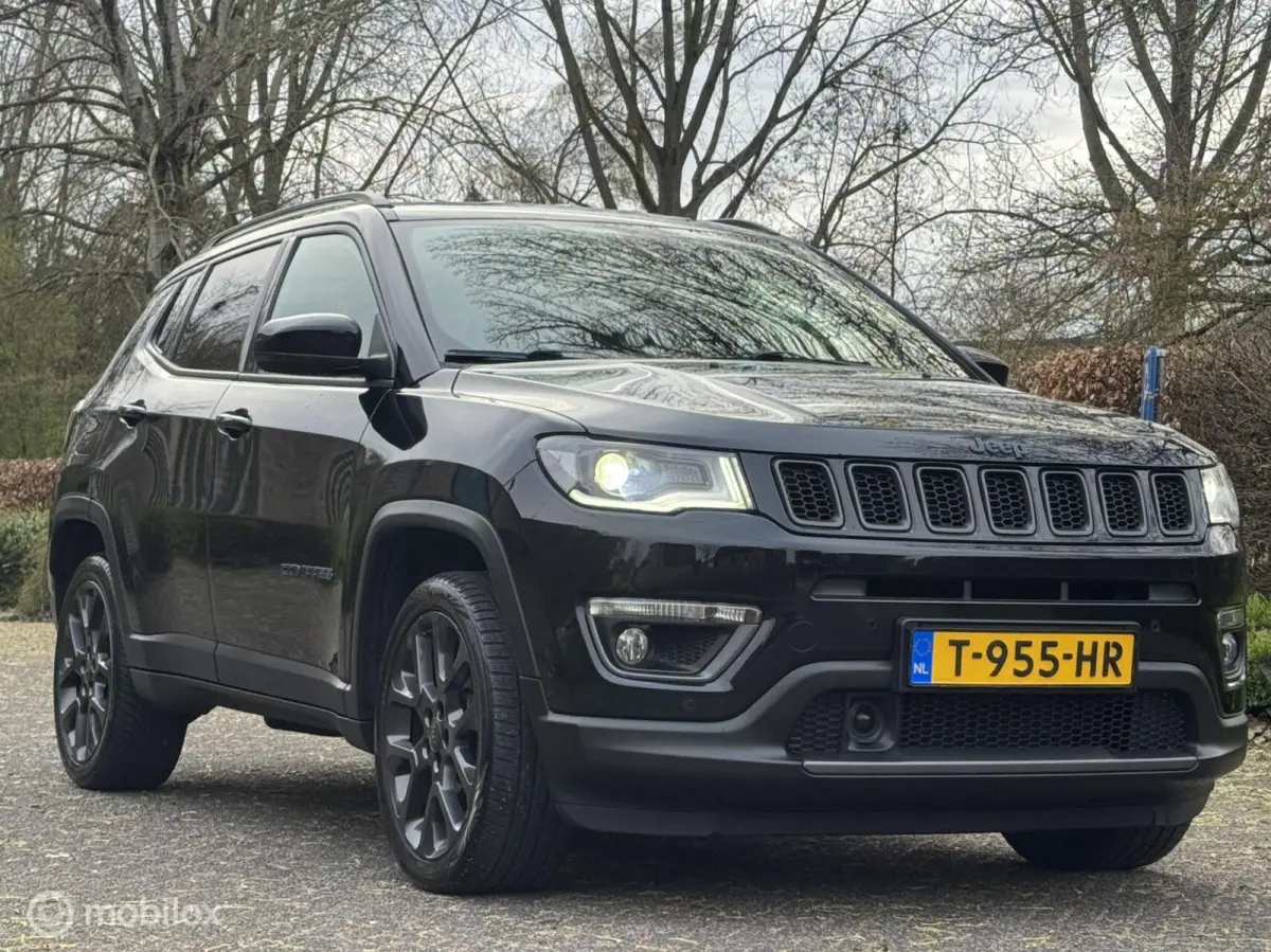 4xe 240 Plug-in Hybrid S/VOLLE OPTIES