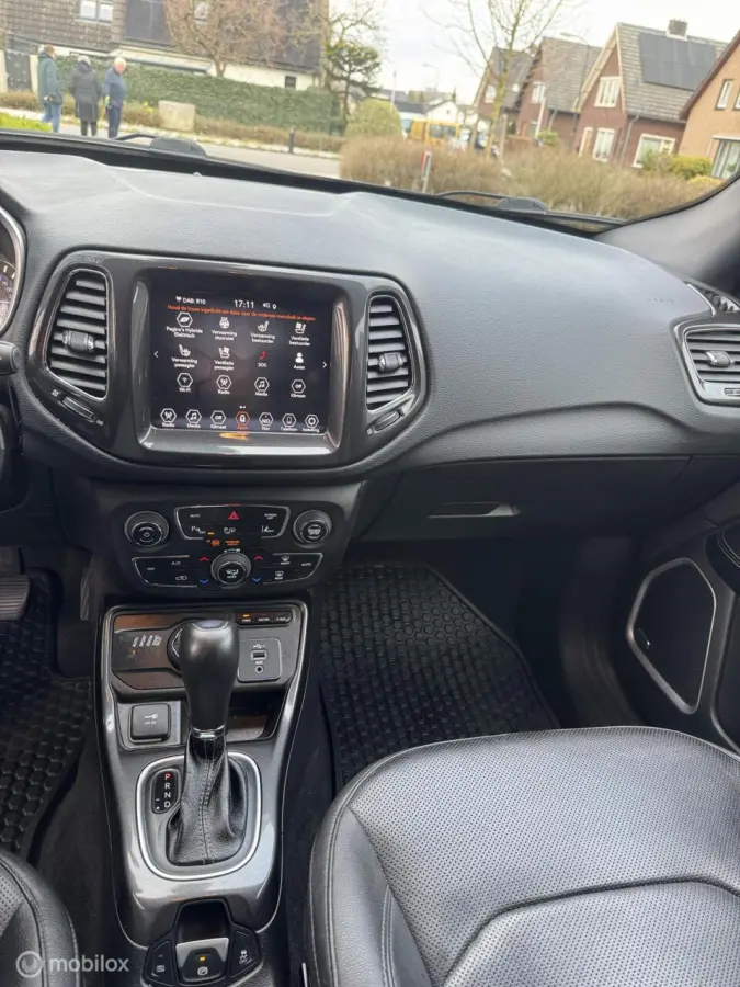4xe 240 Plug-in Hybrid S/VOLLE OPTIES