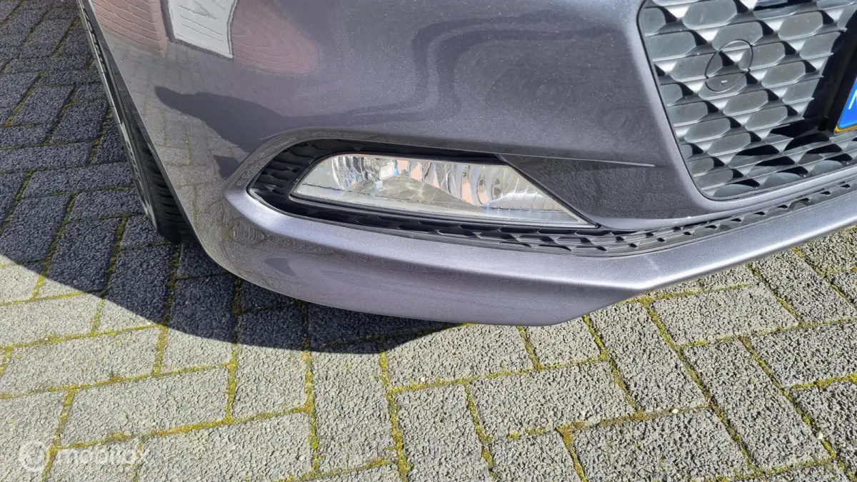 1.0 T-GDI i-Motion passion ( sportvelgen , stoelverwarming , stuur verwarming , )