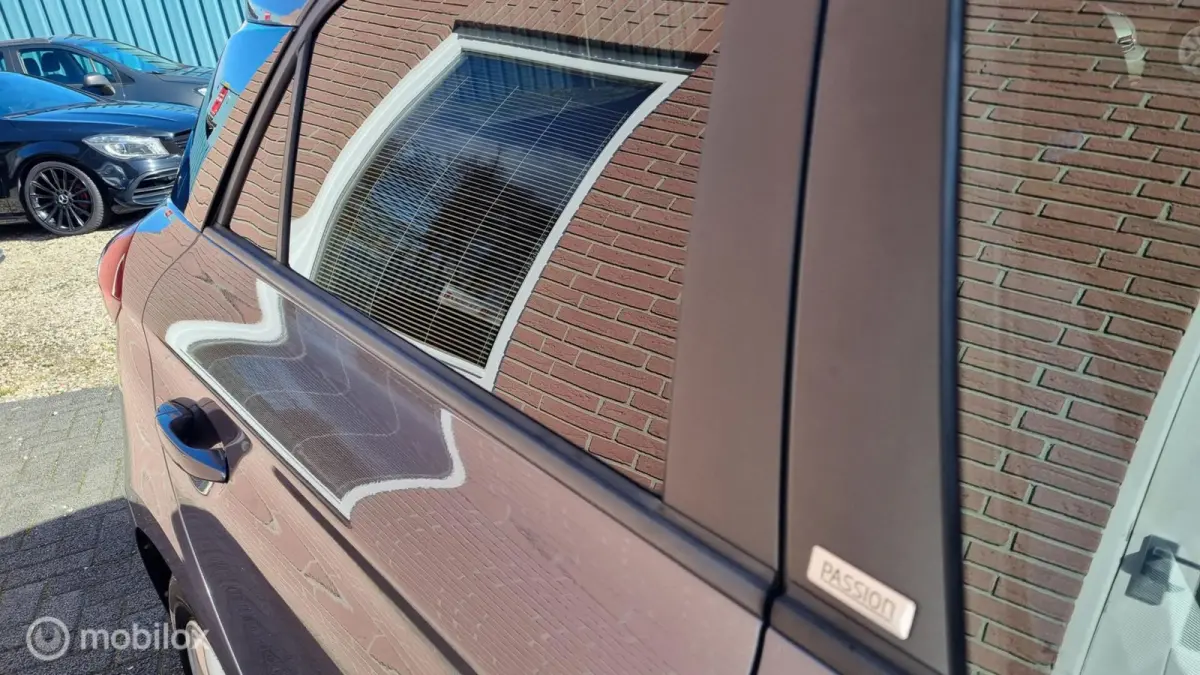 1.0 T-GDI i-Motion passion ( sportvelgen , stoelverwarming , stuur verwarming , )
