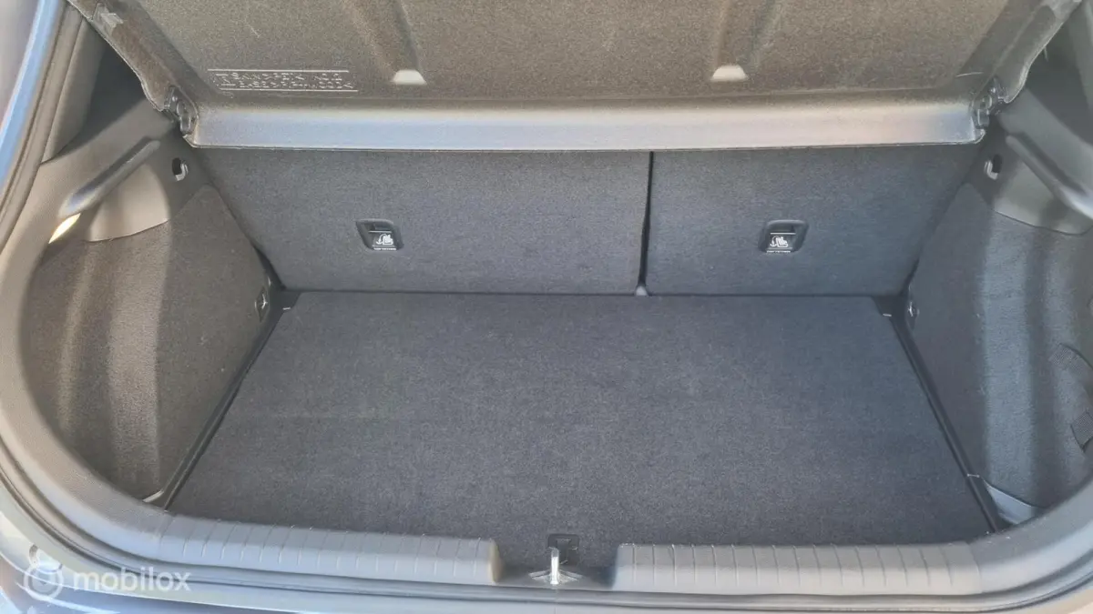 1.0 T-GDI i-Motion passion ( sportvelgen , stoelverwarming , stuur verwarming , )