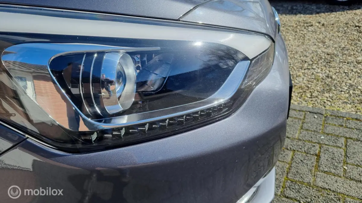 1.0 T-GDI i-Motion passion ( sportvelgen , stoelverwarming , stuur verwarming , )