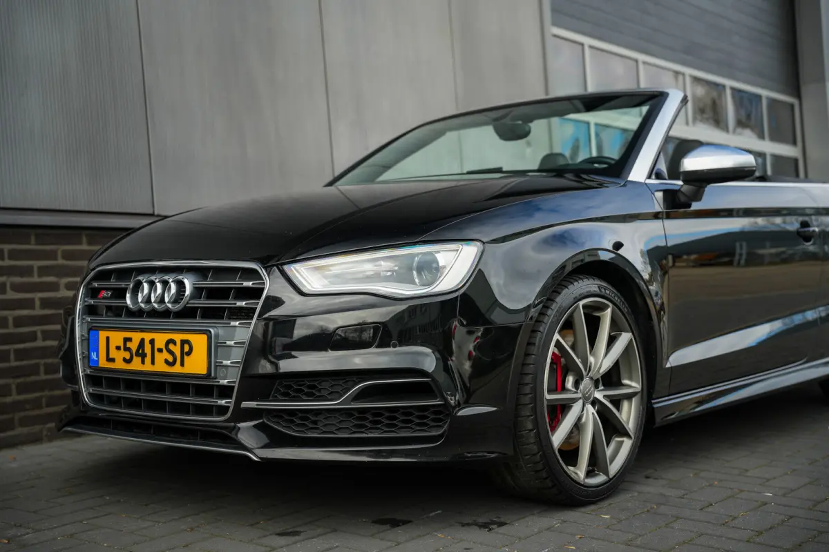 2.0 TFSI 301 pk S3 Quattro Pro Line Plus S-Line B&O-Sound/ RS-Stoelen/ Keyless/ Dynamic-Steering/ Stoel.Verw./ Park.Sens./ 19'' LMV