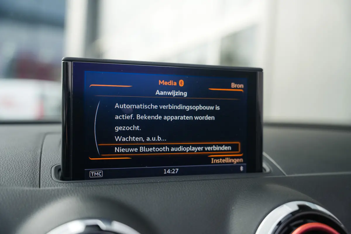 2.0 TFSI 301 pk S3 Quattro Pro Line Plus S-Line B&O-Sound/ RS-Stoelen/ Keyless/ Dynamic-Steering/ Stoel.Verw./ Park.Sens./ 19'' LMV