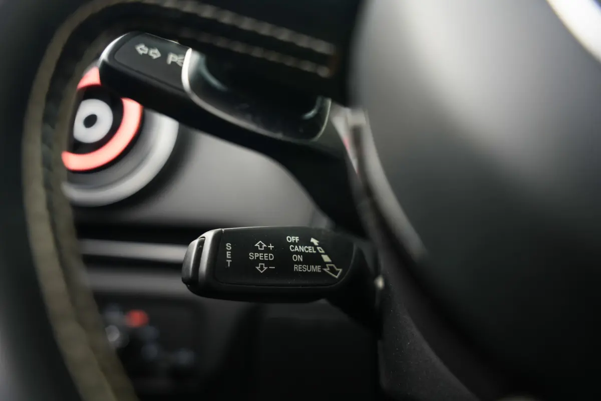 2.0 TFSI 301 pk S3 Quattro Pro Line Plus S-Line B&O-Sound/ RS-Stoelen/ Keyless/ Dynamic-Steering/ Stoel.Verw./ Park.Sens./ 19'' LMV
