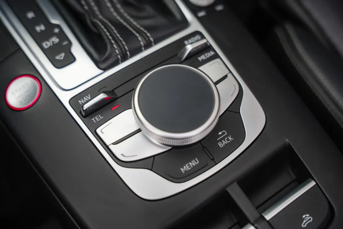 2.0 TFSI 301 pk S3 Quattro Pro Line Plus S-Line B&O-Sound/ RS-Stoelen/ Keyless/ Dynamic-Steering/ Stoel.Verw./ Park.Sens./ 19'' LMV