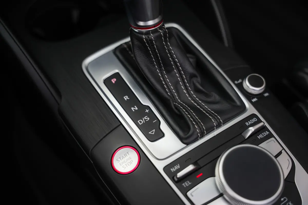 2.0 TFSI 301 pk S3 Quattro Pro Line Plus S-Line B&O-Sound/ RS-Stoelen/ Keyless/ Dynamic-Steering/ Stoel.Verw./ Park.Sens./ 19'' LMV