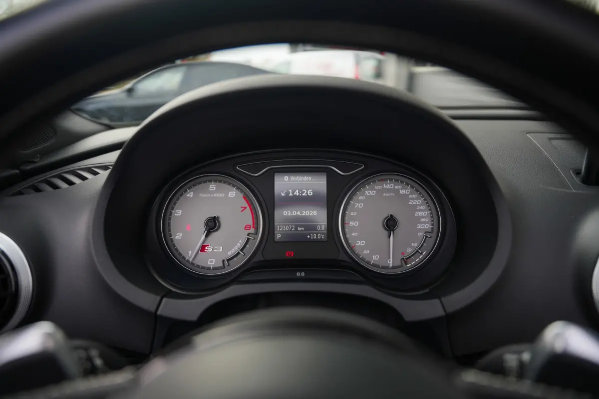 2.0 TFSI 301 pk S3 Quattro Pro Line Plus S-Line B&O-Sound/ RS-Stoelen/ Keyless/ Dynamic-Steering/ Stoel.Verw./ Park.Sens./ 19'' LMV