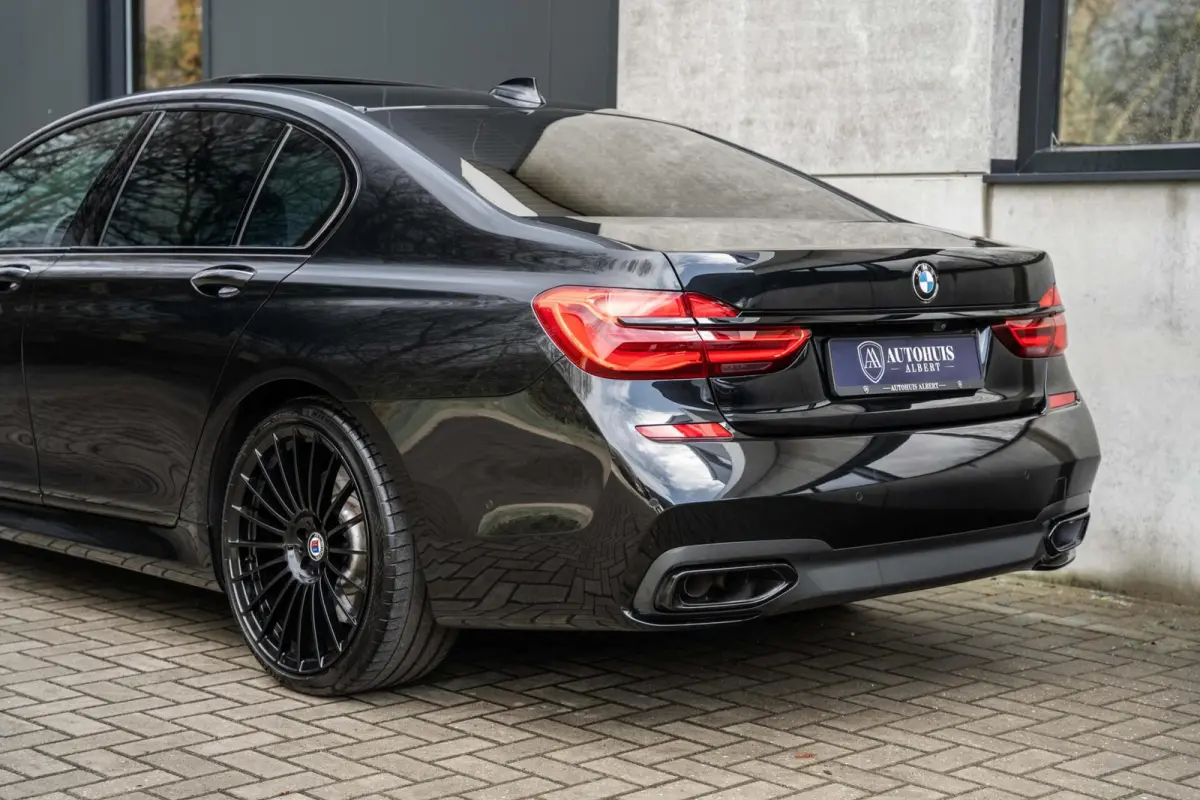 BMW 750i xDrive M Sport Alpina 21'' Pano B&W 360c Softclose