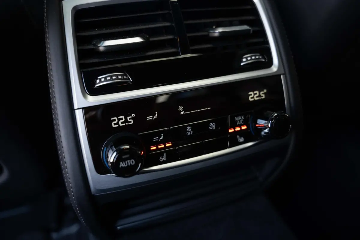 BMW 750i xDrive M Sport Alpina 21'' Pano B&W 360c Softclose