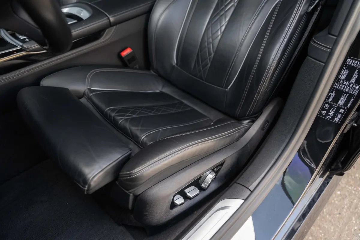 BMW 750i xDrive M Sport Alpina 21'' Pano B&W 360c Softclose