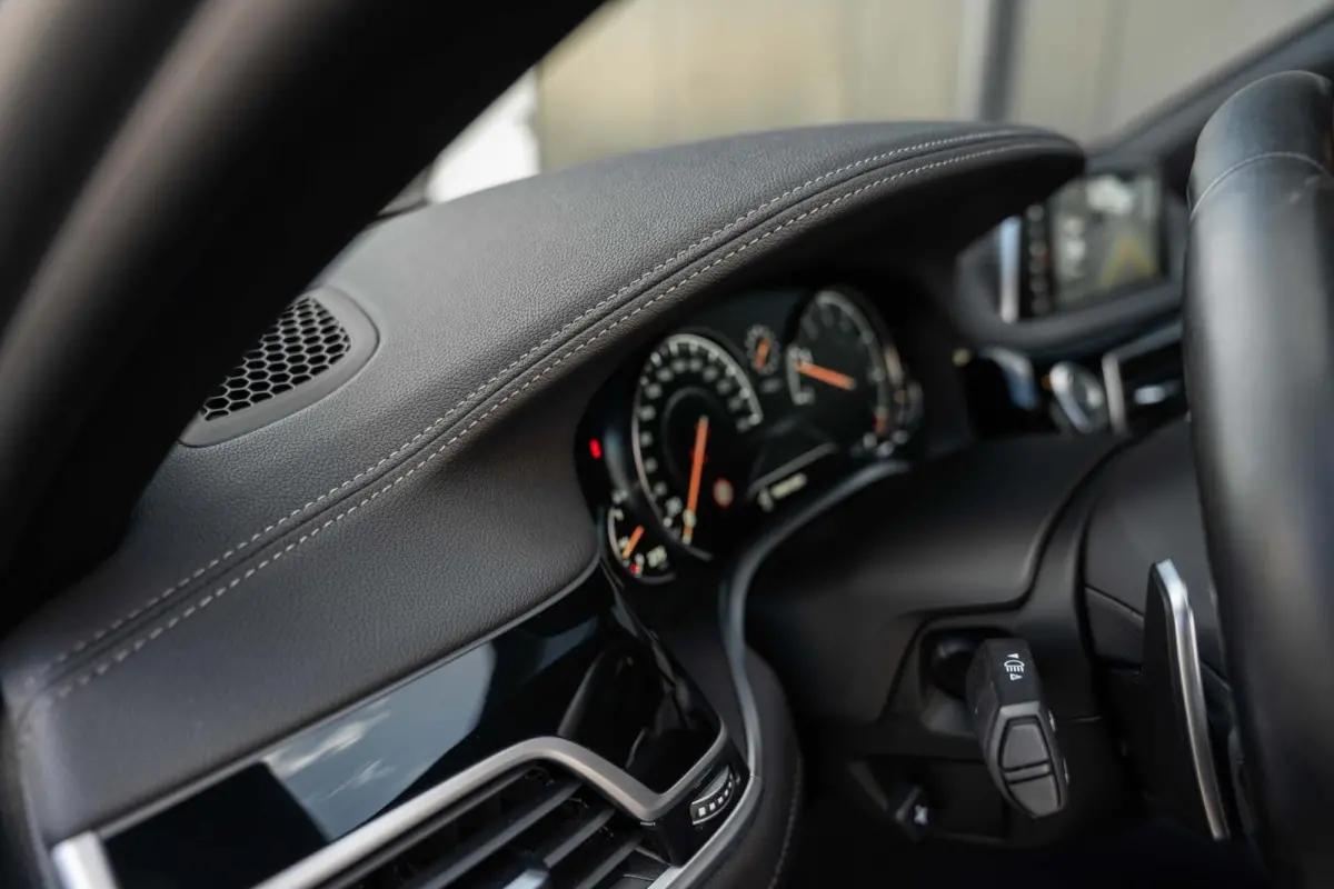 BMW 750i xDrive M Sport Alpina 21'' Pano B&W 360c Softclose