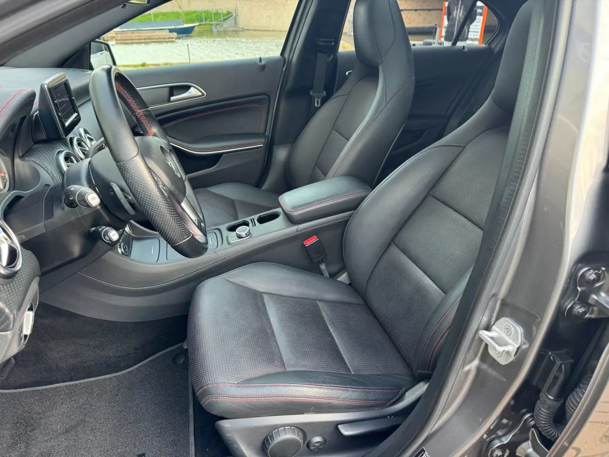 200 Prestige AMG **PANORAMADAK + CLIMA + STOELVERW**