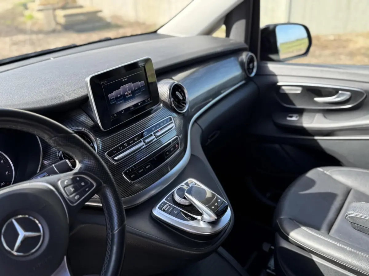 300d Lang DC Avantgarde Edition