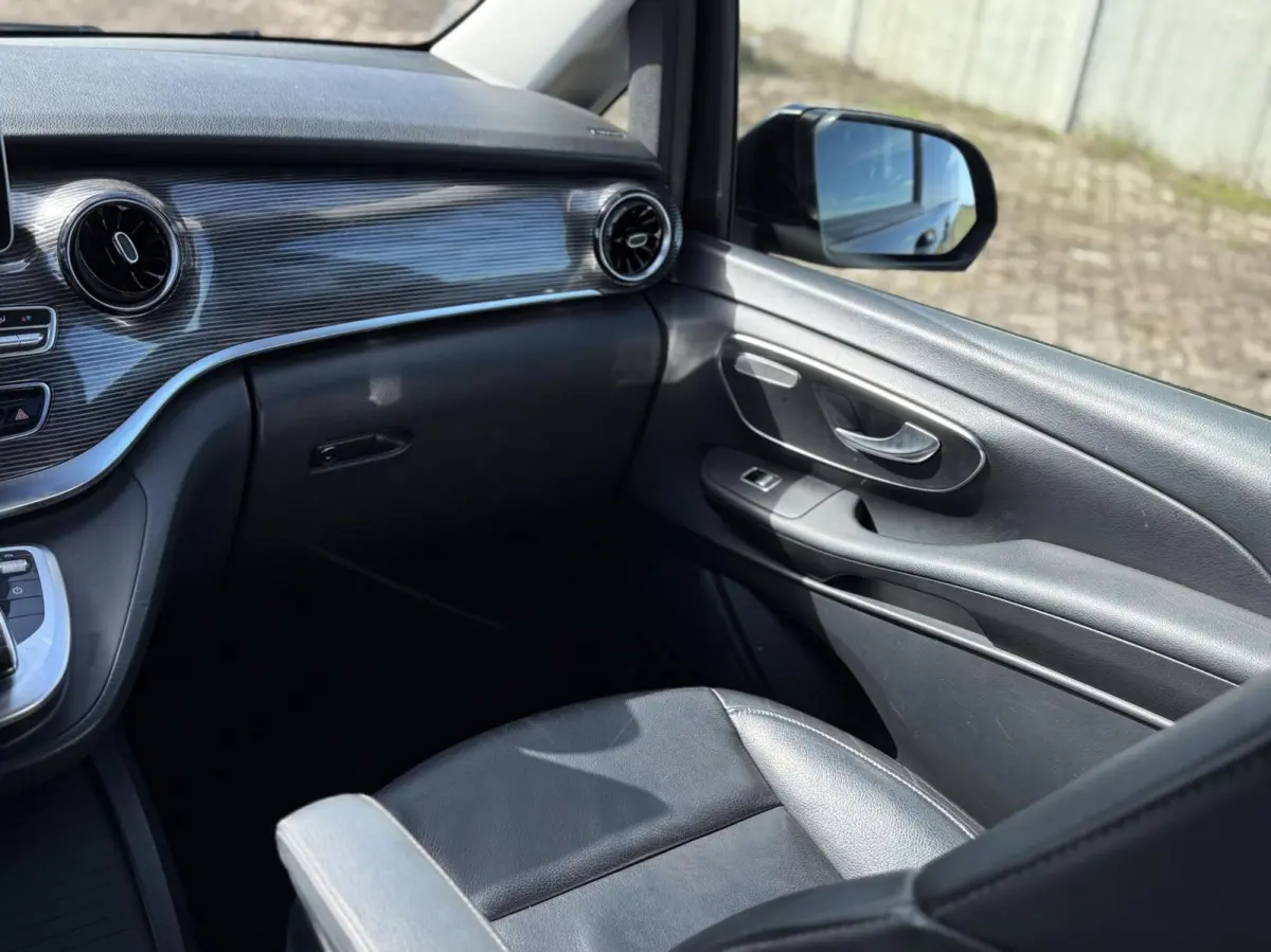 300d Lang DC Avantgarde Edition