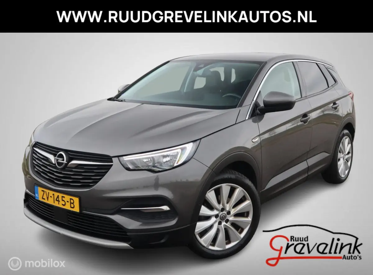 1.2 Turbo 131 PK H6 Executive Trekhaak|Stoel&Stuurverw|Dodehoek|Carplay|DonkerGlas 17"LMV|Navi