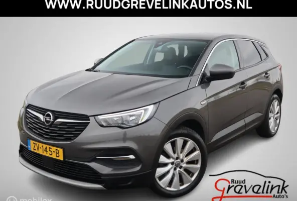 1.2 Turbo 131 PK H6 Executive Trekhaak|Stoel&Stuurverw|Dodehoek|Carplay|DonkerGlas 17"LMV|Navi