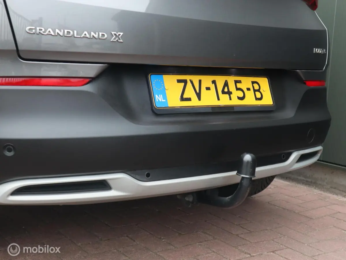 1.2 Turbo 131 PK H6 Executive Trekhaak|Stoel&Stuurverw|Dodehoek|Carplay|DonkerGlas 17"LMV|Navi