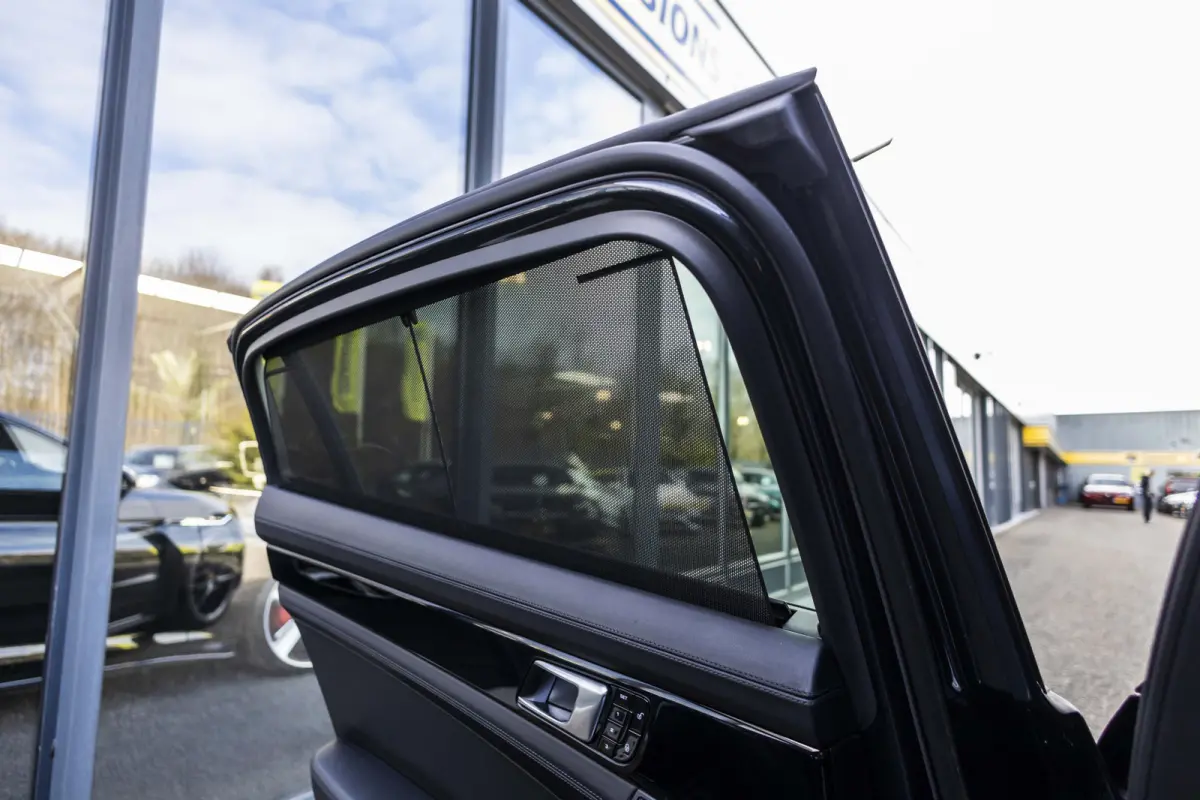 2.9 4 E-Hybrid Executive LWB