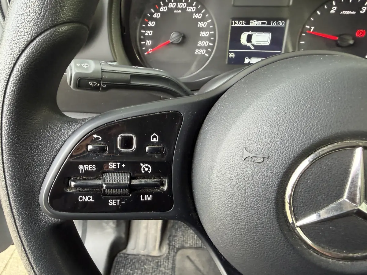 108 CDI L1 Pro CarPlay/cruise control/camera