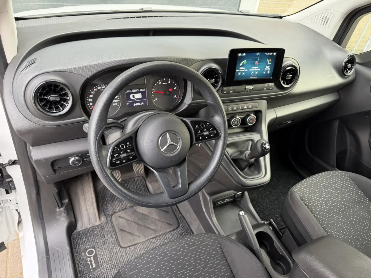 108 CDI L1 Pro CarPlay/cruise control/camera