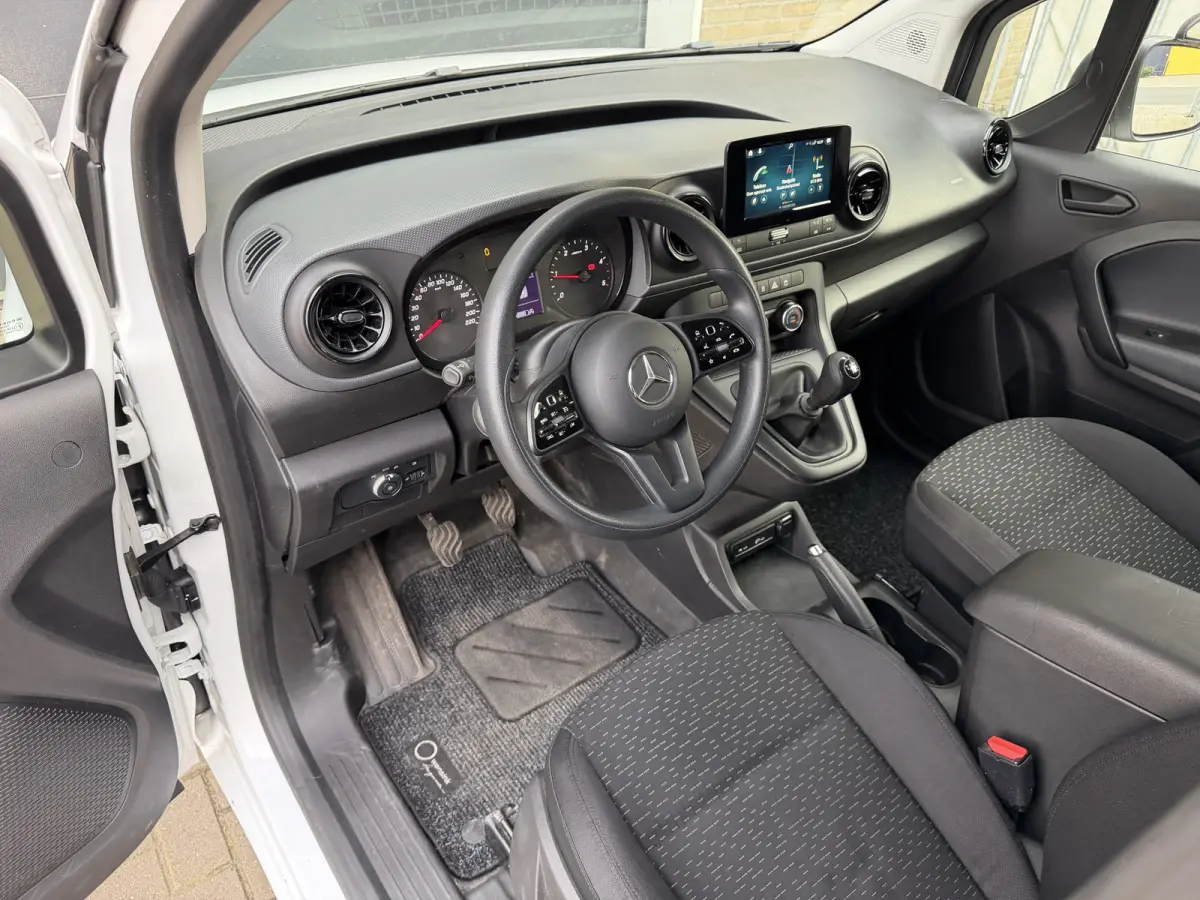108 CDI L1 Pro CarPlay/cruisecontrol/camera
