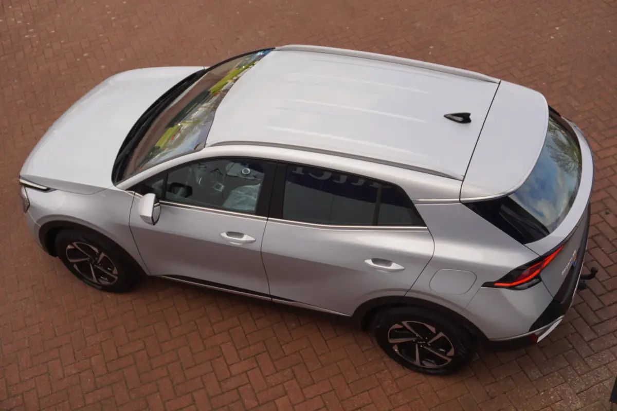 1.6 T-GDi 230PK Hybrid DynamicLine+Led+Navigatie+camera+Trekhaak = 1EIG NL /DEALER = SUPER !!